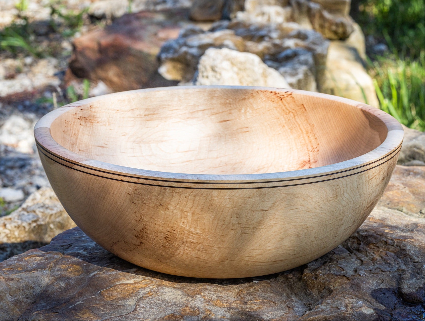 Large maple high quality bowl